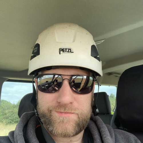 russellg943