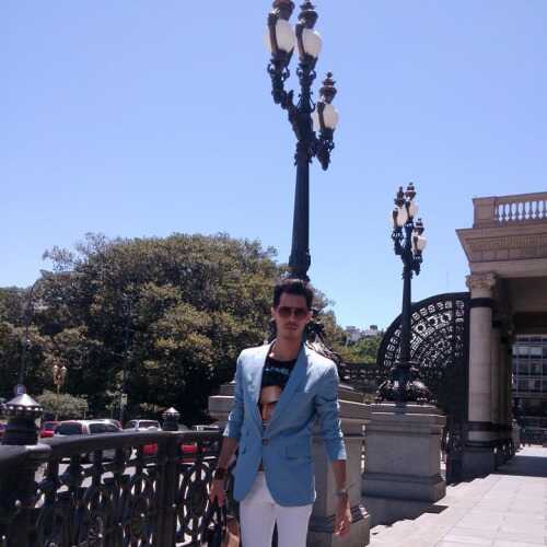 JhonnyHandsome27