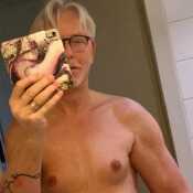 menonline
