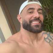 FlirtyWriterjfcgfc