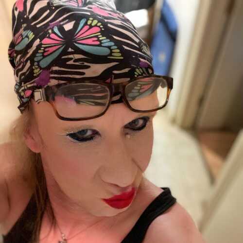 NaughtyMNallie