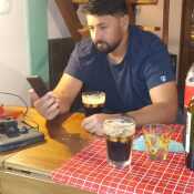 Jhonas 