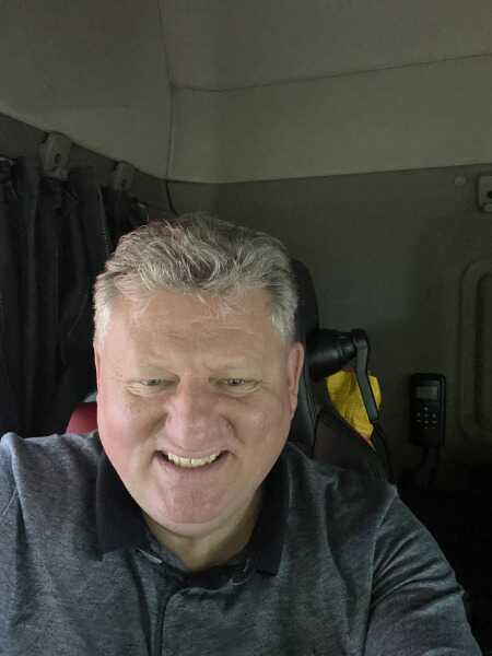 Miroman80 profile photo