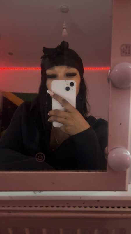 Rhirhii profile photo