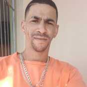 MikeLarry 