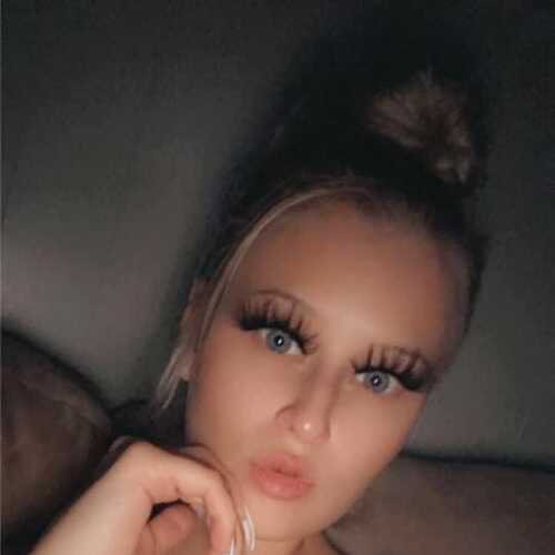ashleym374
