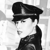 Dominatrix Mistressiris