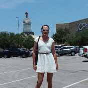 SissyTvinhose