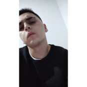 Aguus044