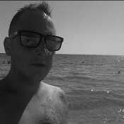 Instint82bcn