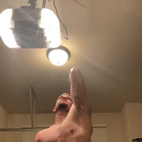 Feetm242