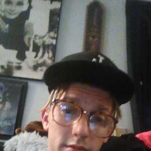 Omarkreep1977