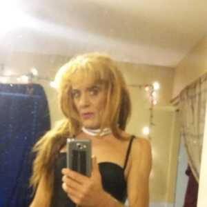 Cindie69m19