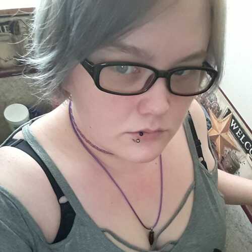 Gothicpenguin1985