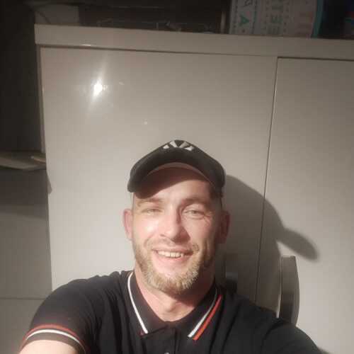 garethmo872