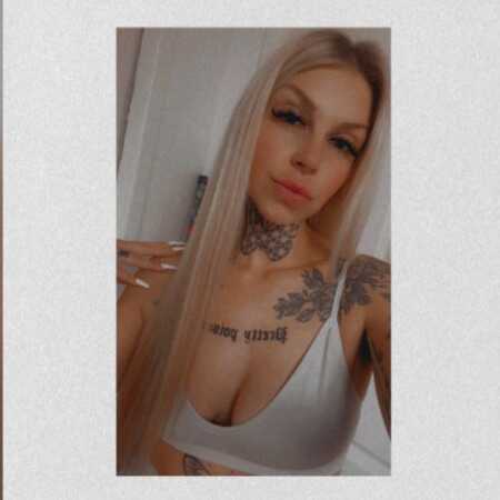 Tattoedcouple profile photo
