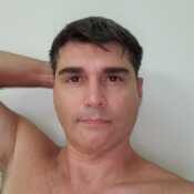 biajdecaegbeedhb