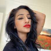 GODDESSVIKKY342