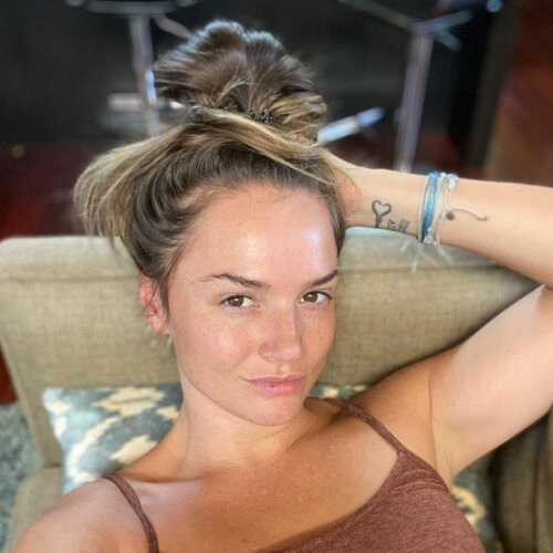 Hsandra9
