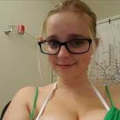 vickyjo335