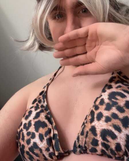 IzzyHart23 profile photo
