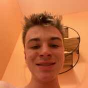 Charliehylk589