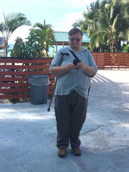 htoninbol751 profile photo