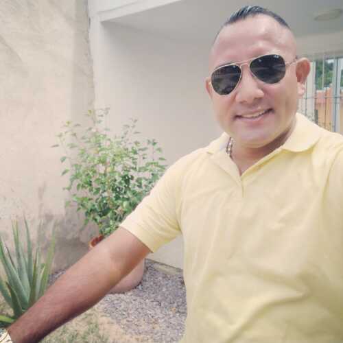 MANOLACHO 