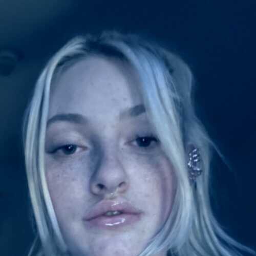 BusTiTsGirL