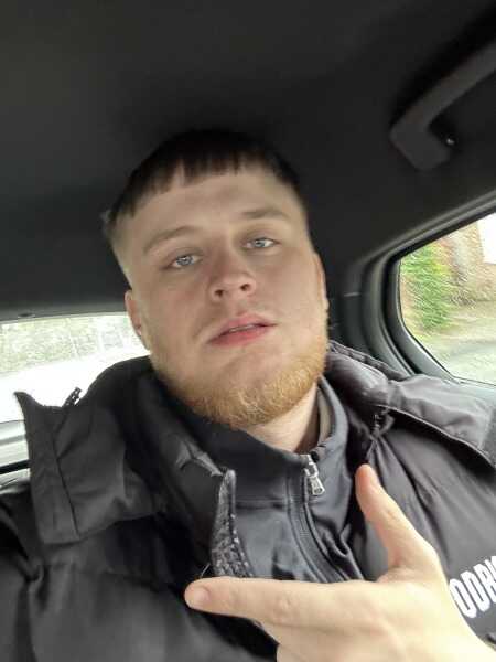 ElegantSingerfgihdcbbcc profile photo