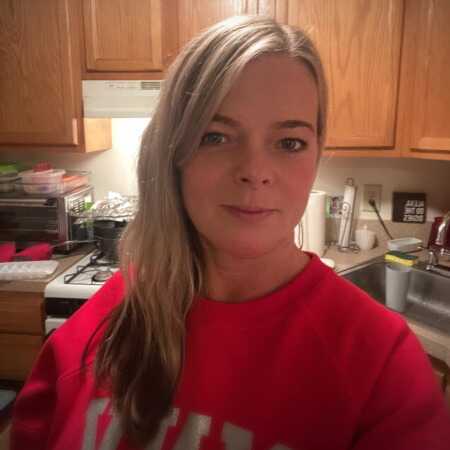 Carolyn profile photo