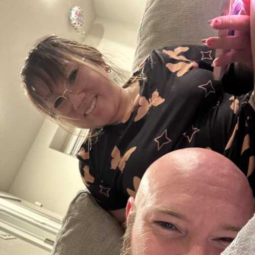 Chinkycouple