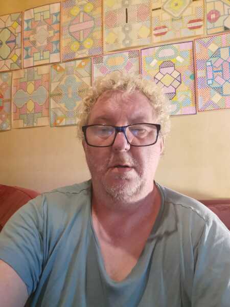 Subslave001 profile photo