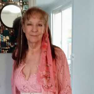 BeautifulCaregiverihdade