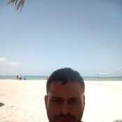 johnnyarestre040