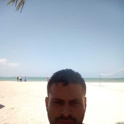 johnnyarestre040