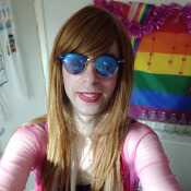 AlluringWriter209eef