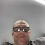 Pissonme74
