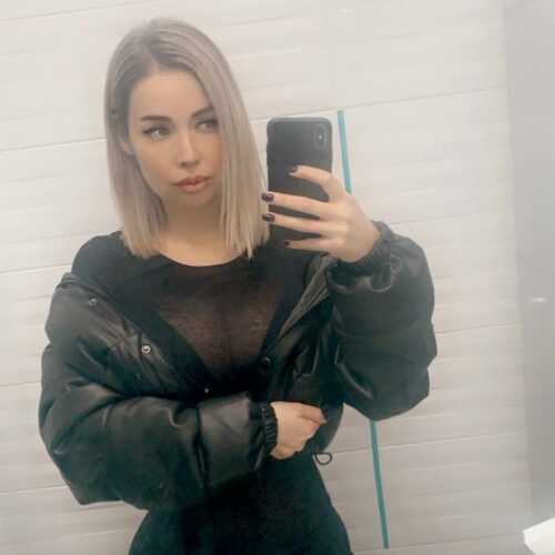 ashley895
