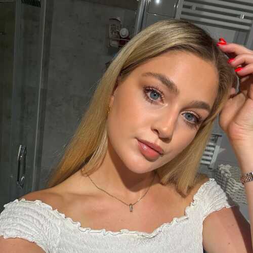 Cuteawwlady