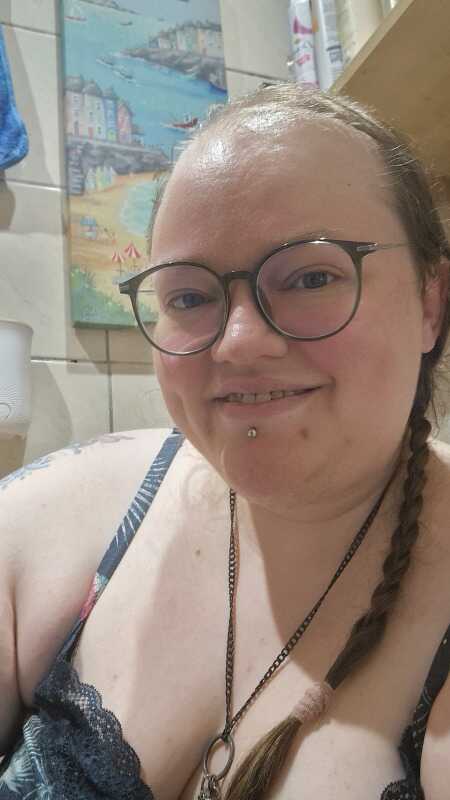 Lunamaythesub profile photo