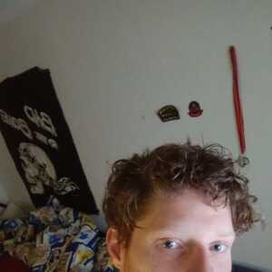 IntriguingSurfer637f4d