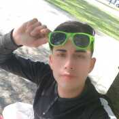 Carloset074
