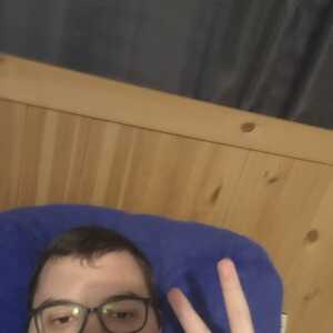DaringSocialite29f9e