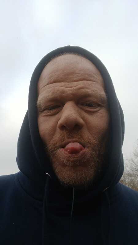 Hornyman profile photo