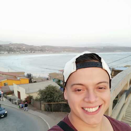 Aaron0422