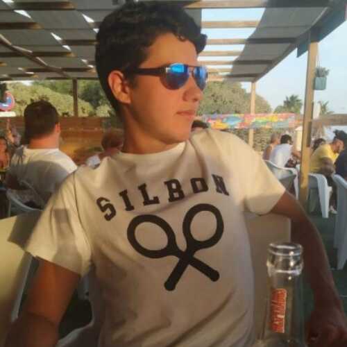 alvaro006