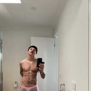 adadcjdbgbbjeejb