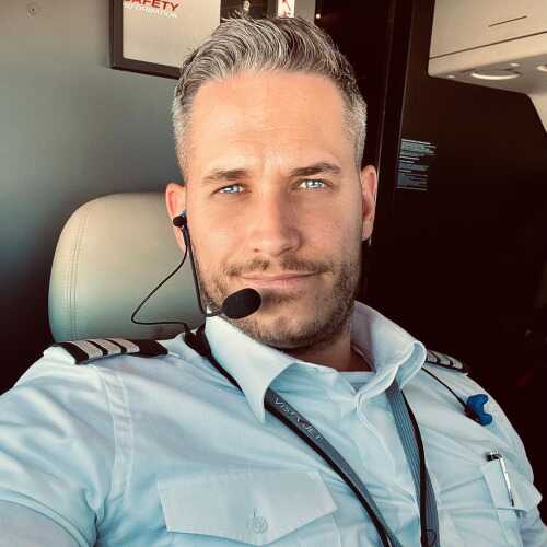 Dean_Robertson