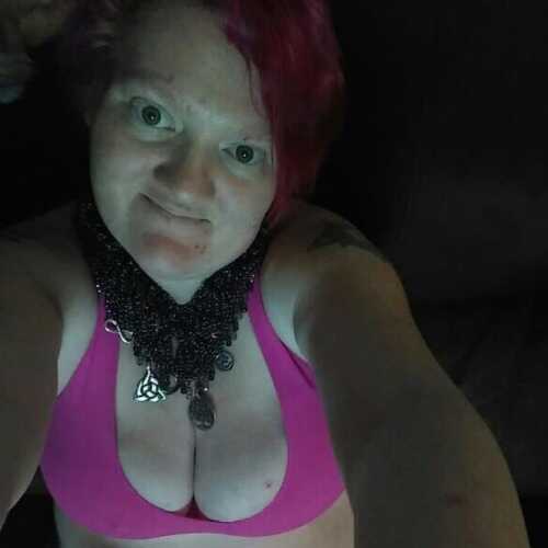 BrattyGirl23
